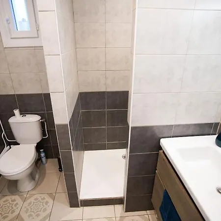 L'abyssal Санари-сюр-Мер