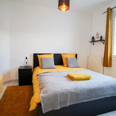 L'abyssal Apartment *